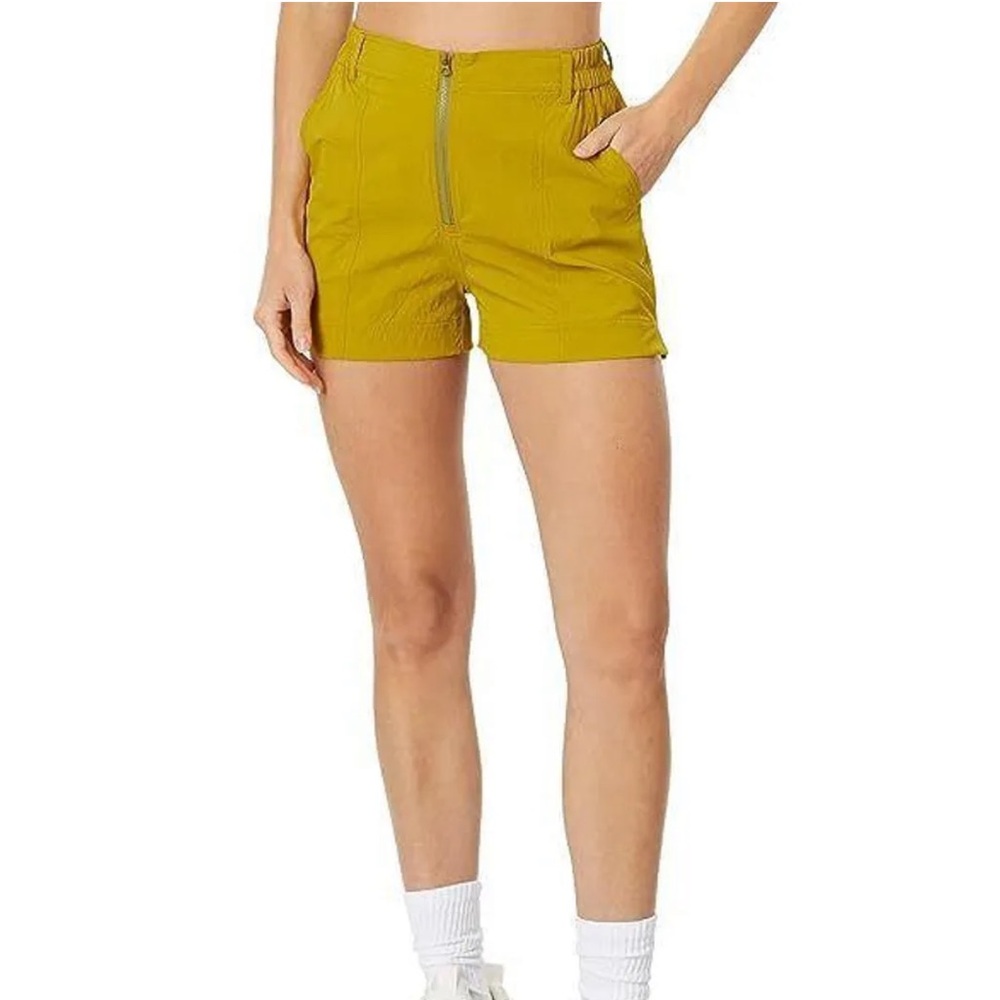 Madewell Taiyaki Zip Hike Shorts In Citrus lime
